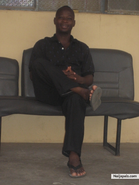  - click for next photo