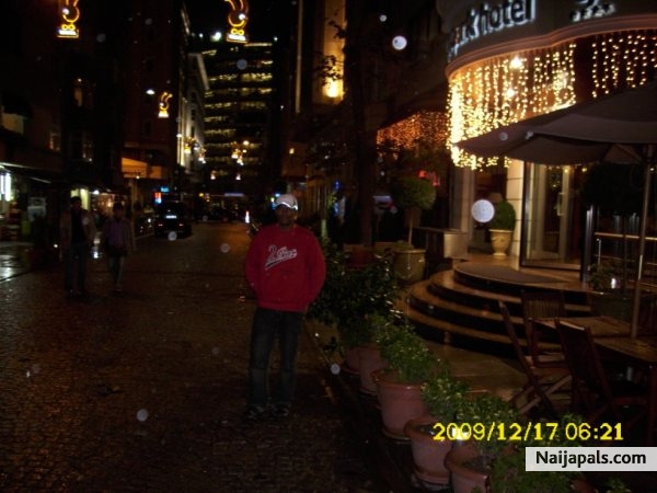  - click for next photo