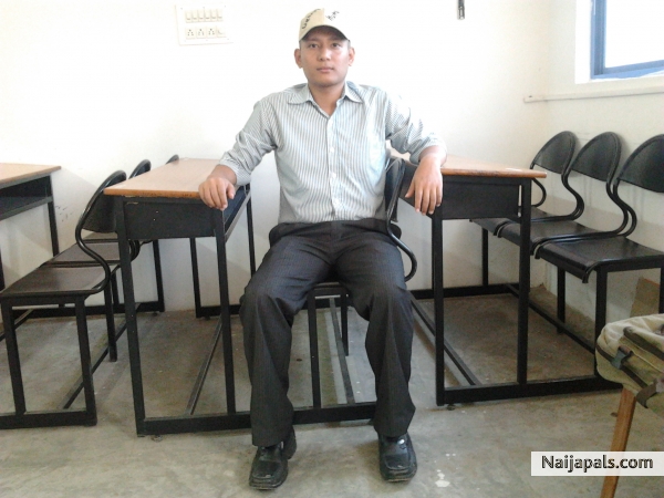 GGOGOI - click for next photo