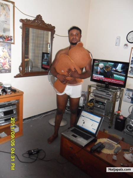  - click for next photo