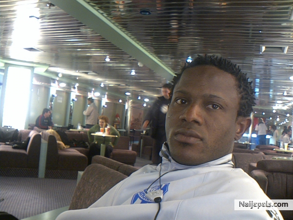  - click for next photo