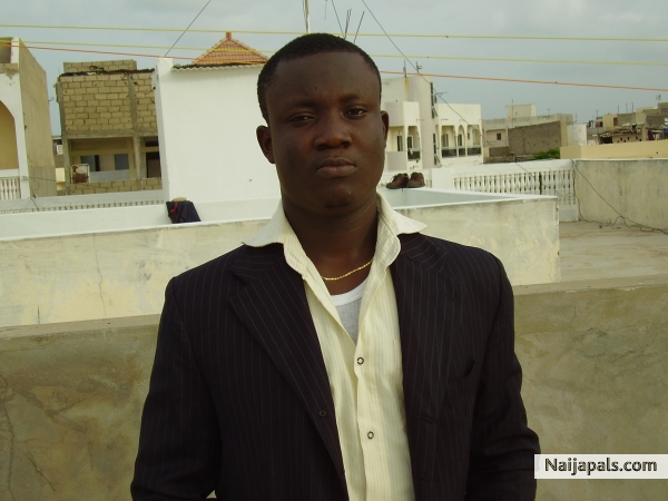 i am a nice looking lovely guy sincere honest very loyal i am here looking for my love and to find friend all over the word not scamers pls - click for next photo
