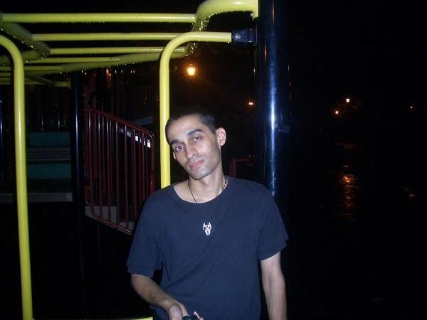  - click for next photo