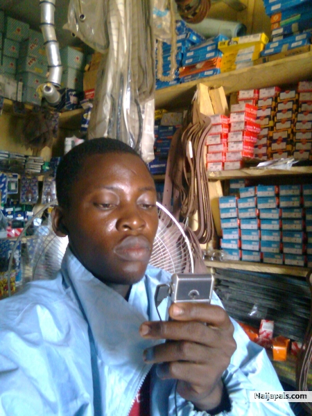 tunji - click for next photo