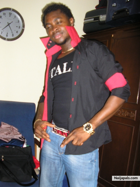  - click for next photo