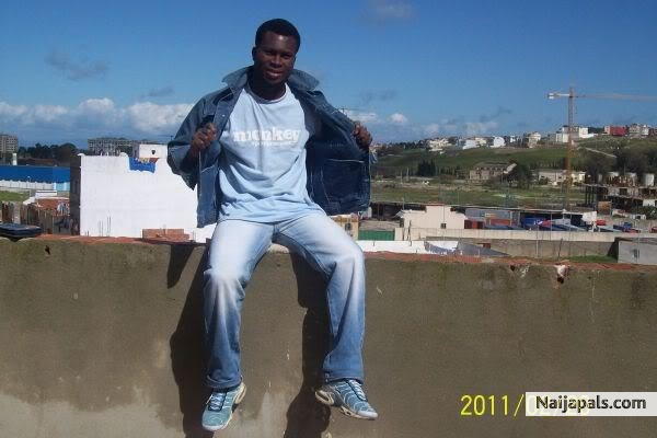  - click for next photo