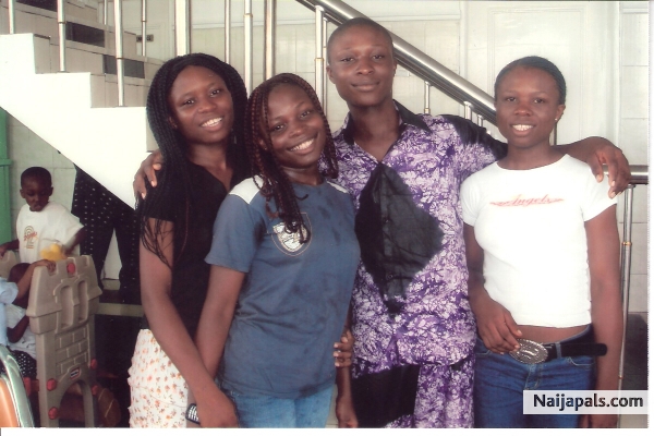 DIAMOND FAMILY - click for next photo