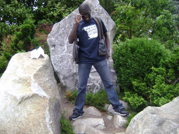  - click for next photo