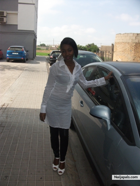  - click for next photo
