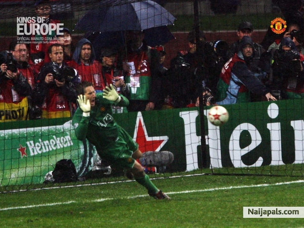 Van Der Save - click for next photo