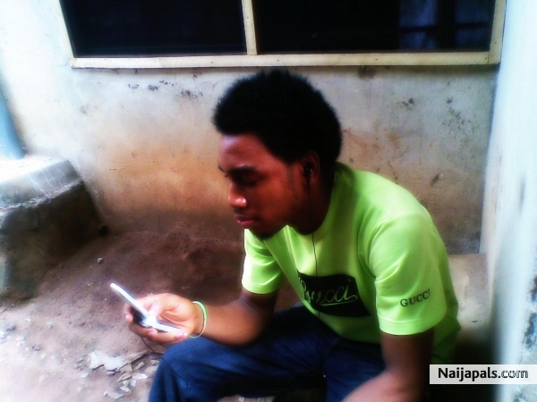 Checkout my Afro, Deeeemmmmmmm............ it! - click for next photo