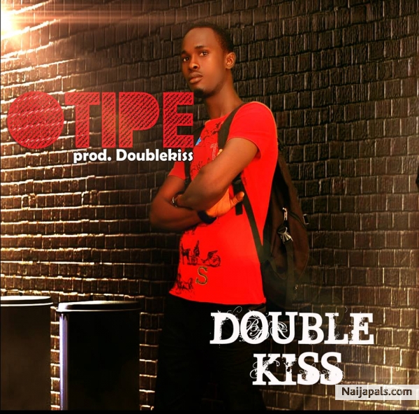 doublekiss - click for next photo