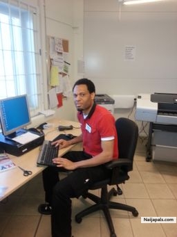  - click for next photo