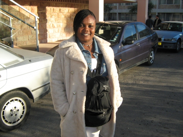  - click for next photo