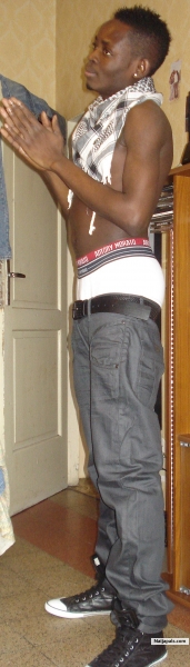  - click for next photo