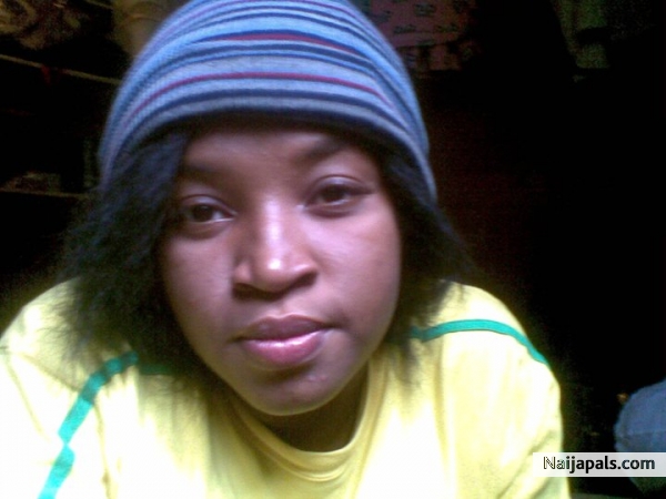 ME CHILLING - click for next photo