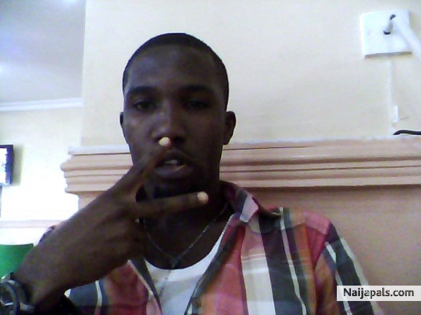 D BOND - click for next photo