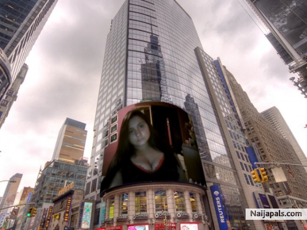  - click for next photo