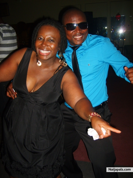 P-GAYE & his MANAGER - click for next photo