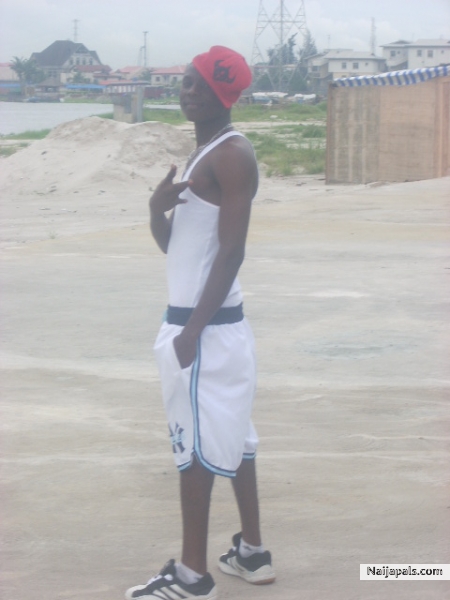  - click for next photo