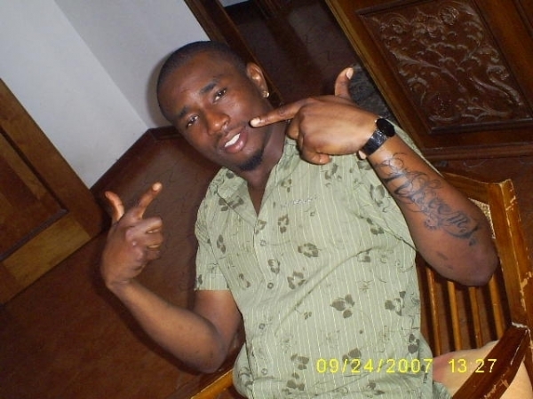 I LIKE THE TATTOO - click for next photo