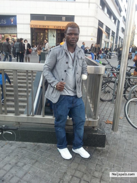  - click for next photo
