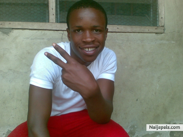 de lyricist - click for next photo