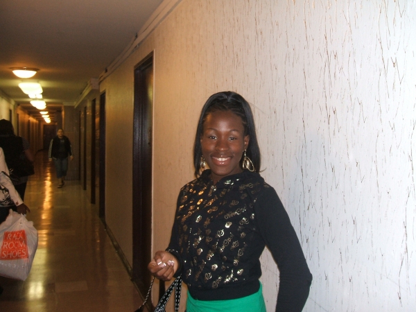  - click for next photo