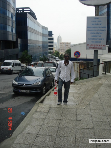  - click for next photo