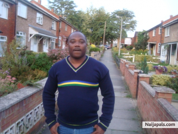 Olusegun Olasubomi Akinpelumi - click for next photo