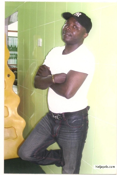  - click for next photo