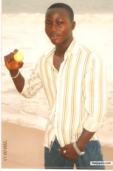  - click for next photo