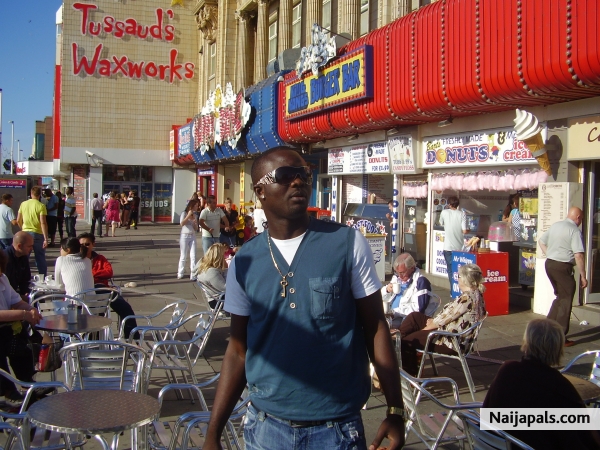 blackpool - click for next photo