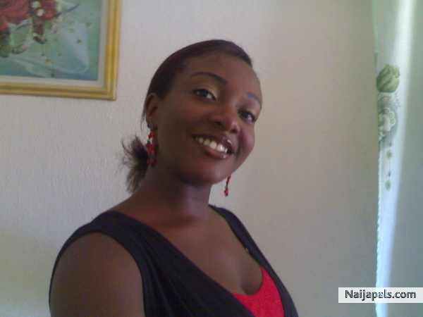 Just Smiling - click for next photo