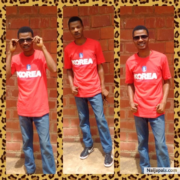 mee - click for next photo