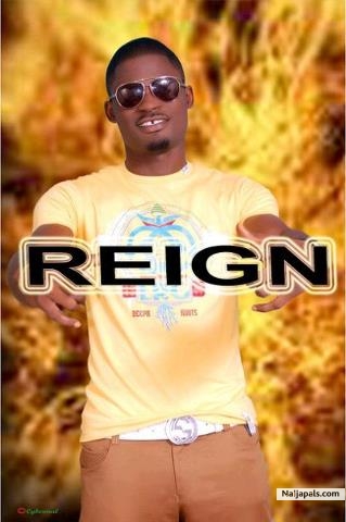 NAIJA NUMBER ONE SEXY MUSIC ARTIST - click for next photo