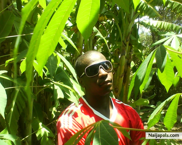 Itz Yung F.K. baby! - click for next photo