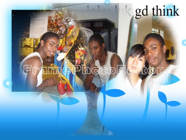  - click for next photo