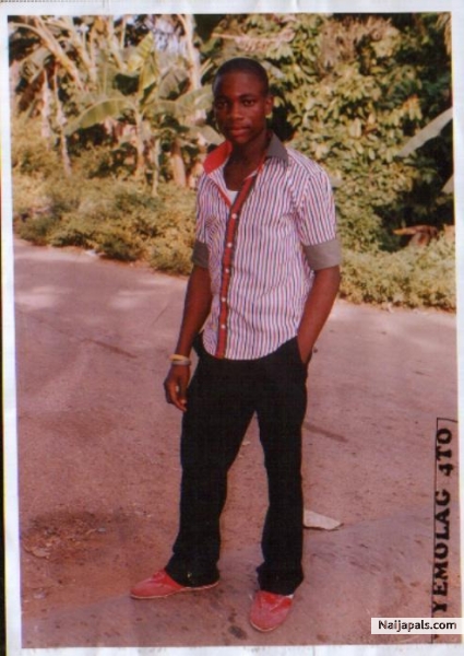  - click for next photo