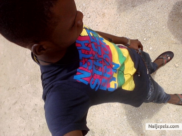  - click for next photo