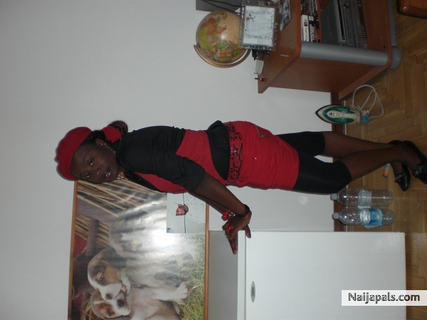  - click for next photo