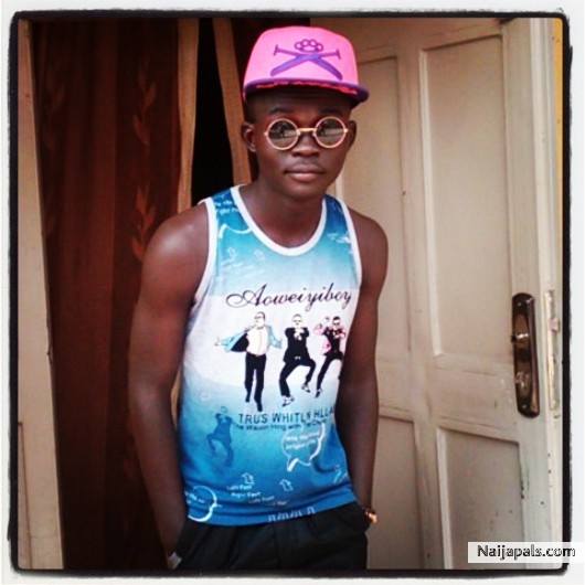  - click for next photo