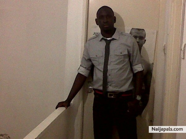  - click for next photo