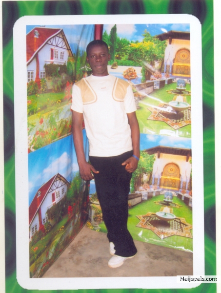  - click for next photo