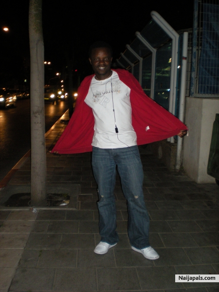  - click for next photo