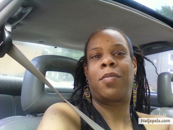 Going for a drive. - click for next photo