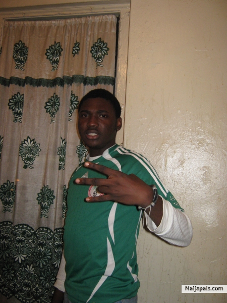 - click for next photo