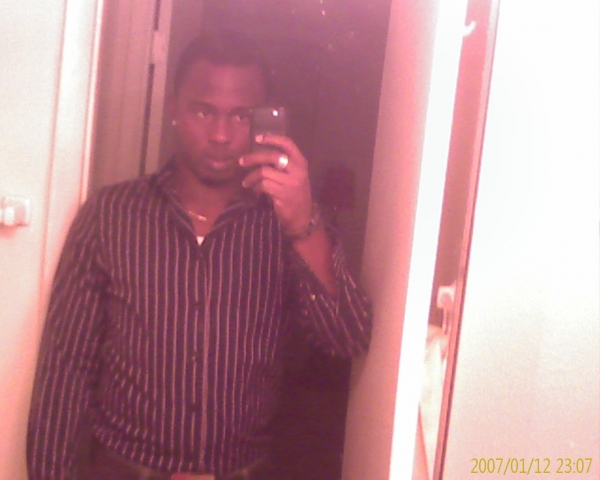  - click for next photo