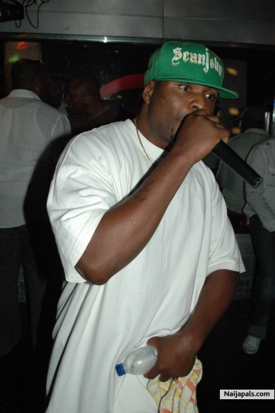 k 1 in da club - click for next photo