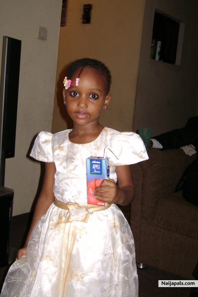 Amah - click for next photo